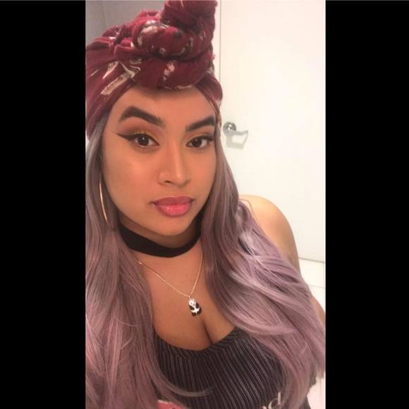 Meet your Posher, Stephanie - Picture 1 of 1